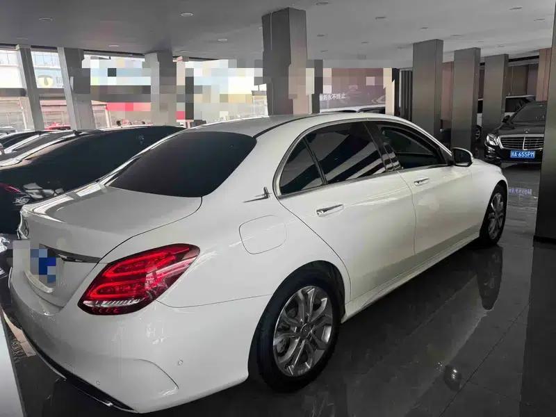 2015 Mercedes-Benz C-Class Facelift C 180 L Sport — миниатюра 5