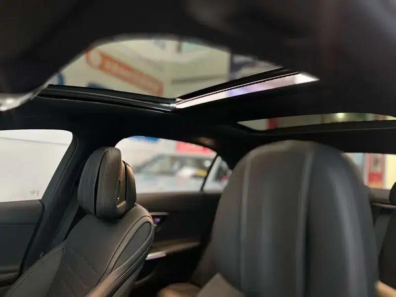 2024 Mercedes-Benz C-Class C 260 L Midnight Sport Edition — миниатюра 15