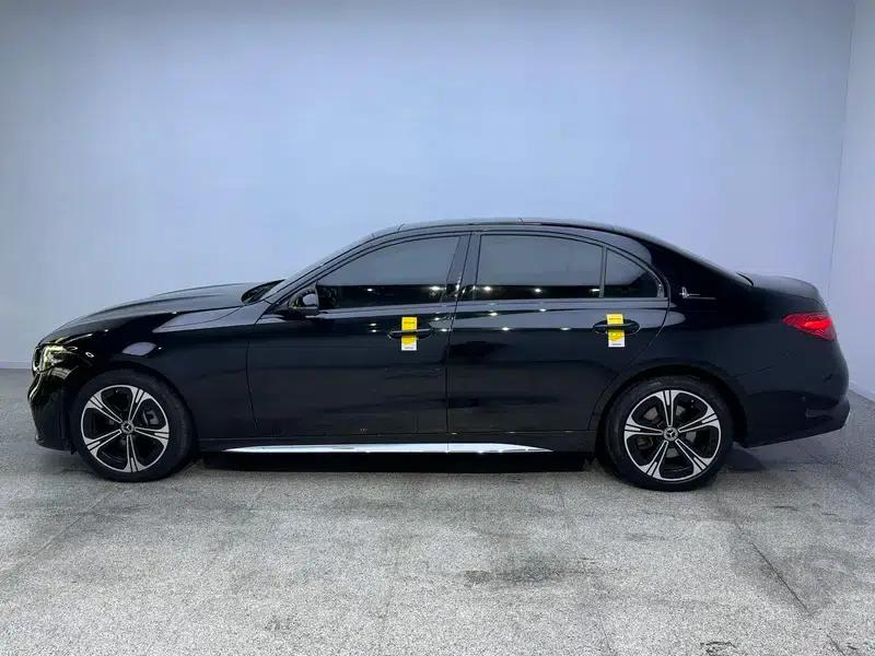 Mercedes-Benz C-Class 2022 Facelift C 260 L Sport Night Edition — миниатюра 4