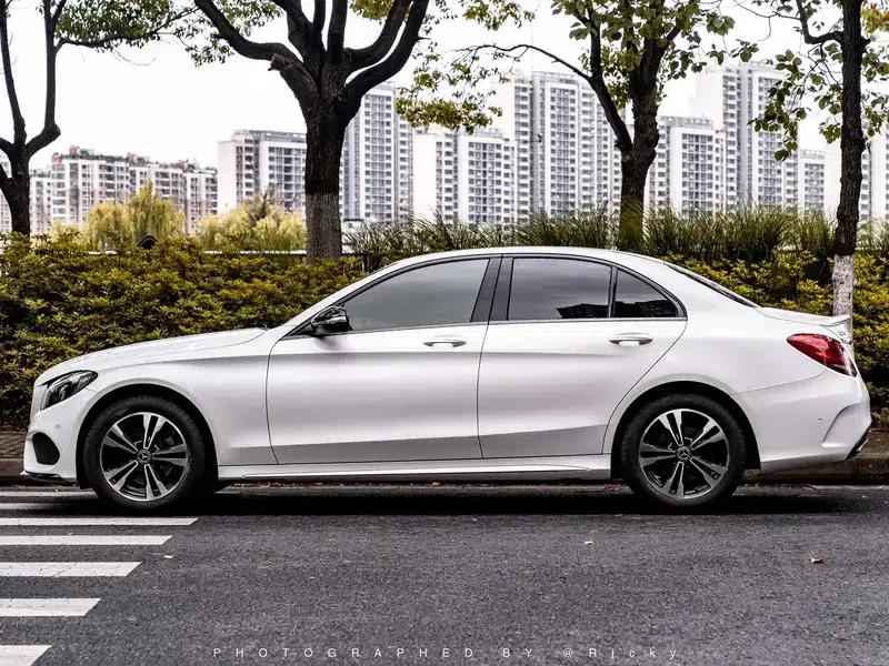 2017 Mercedes-Benz C-Class C 200 Sport Edition — миниатюра 2
