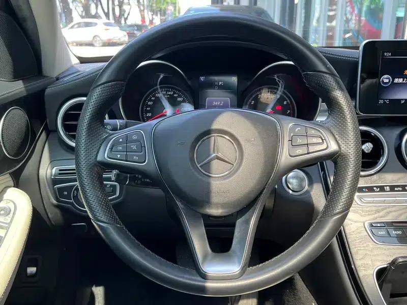 2017 Mercedes-Benz C-Class C 200 L Sport Edition — миниатюра 18