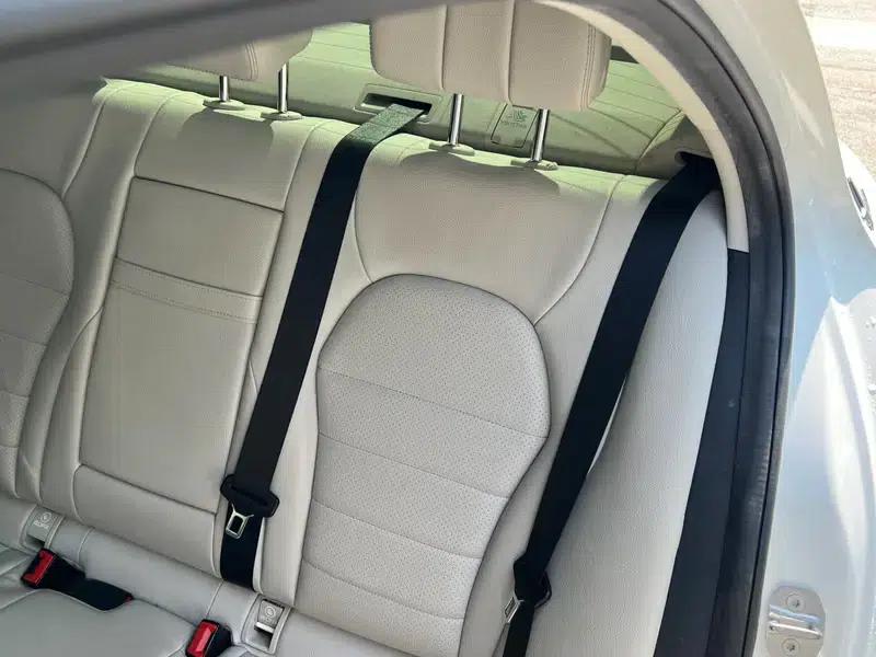 2017 Mercedes-Benz C-Class C 200 L Sport Edition — миниатюра 23