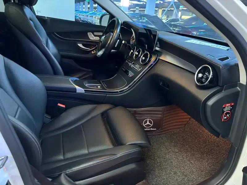 2020 Mercedes-Benz C-Class C 260 L Sport Edition — миниатюра 14