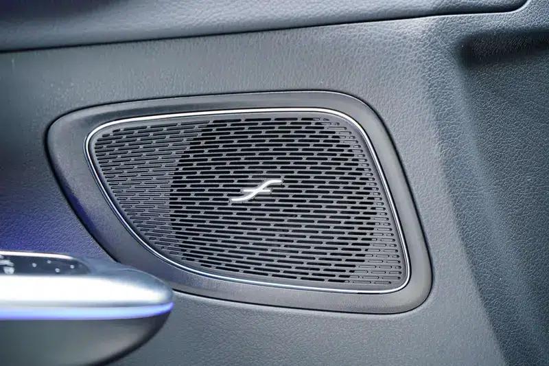 2023 Mercedes-Benz C-Class C 260 L Sport Edition — миниатюра 11