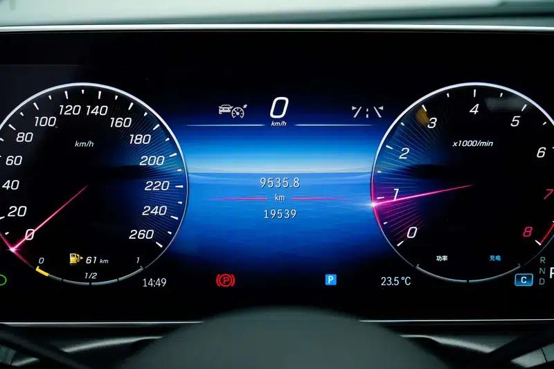 2023 Mercedes-Benz C-Class C 260 L Sport Edition — миниатюра 26