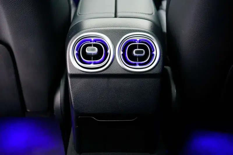 2023 Mercedes-Benz C-Class C 260 L Sport Edition — миниатюра 28