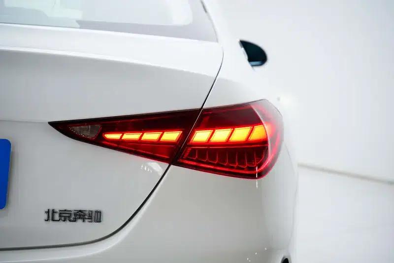2023 Mercedes-Benz C-Class C 260 L Sport Edition — миниатюра 10