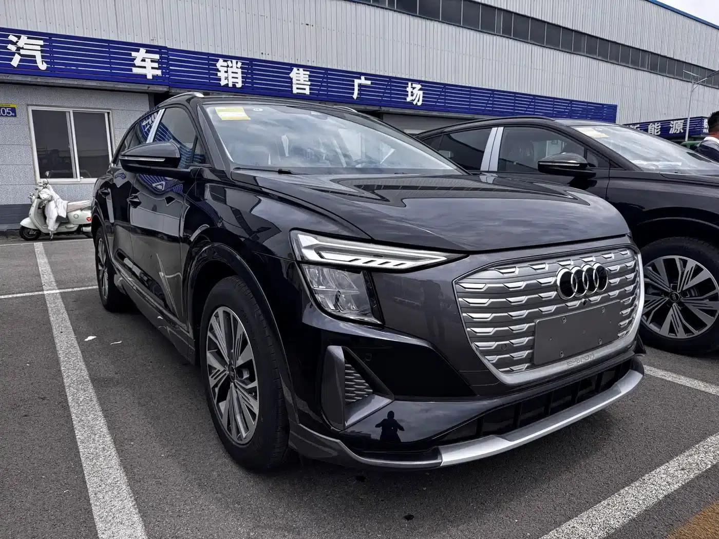 Audi Q5 e-tron 2023 Model 40 e-tron Shining Edition - Premium Outfit — миниатюра 2