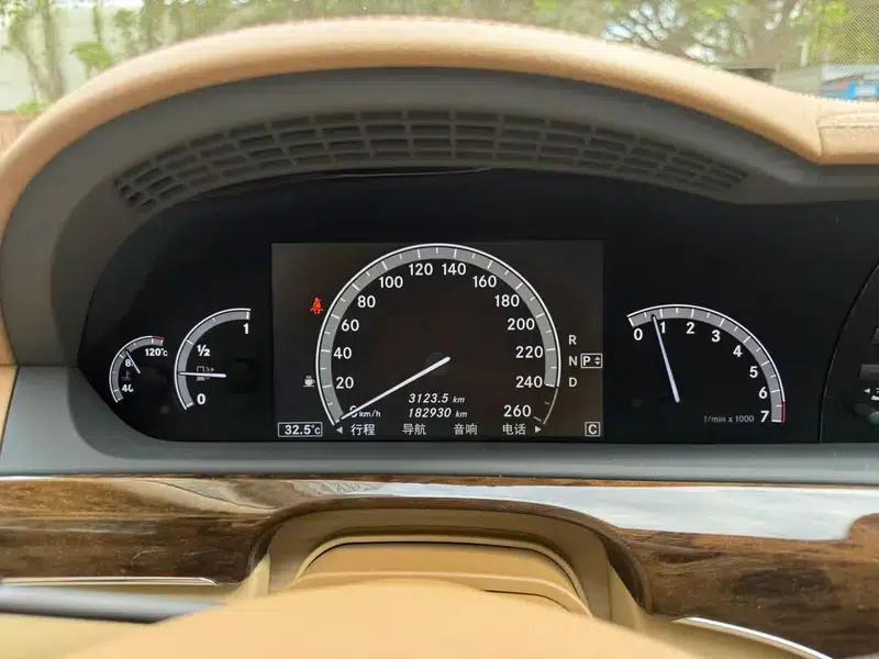 Mercedes-Benz S-Class 2010 S 300 L Premium — миниатюра 18