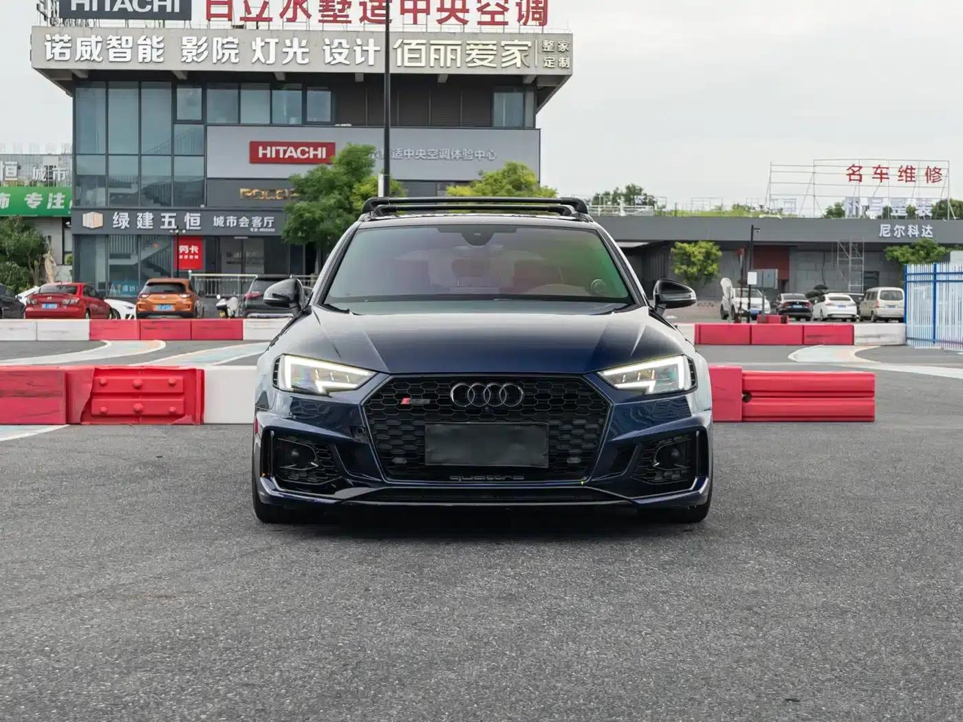 Audi RS 4 2019 RS 4 2.9T Avant — миниатюра 2