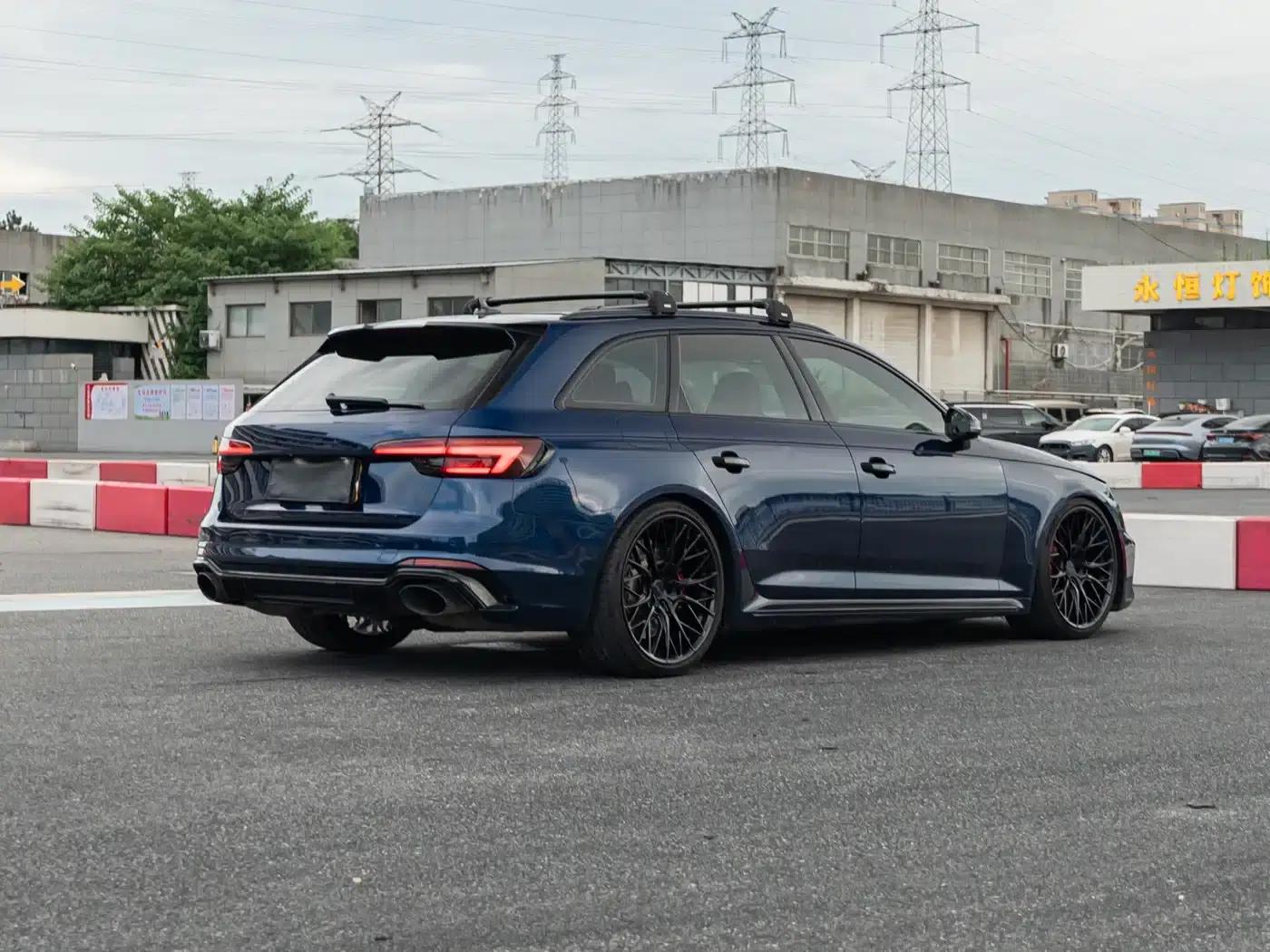 Audi RS 4 2019 RS 4 2.9T Avant — миниатюра 7