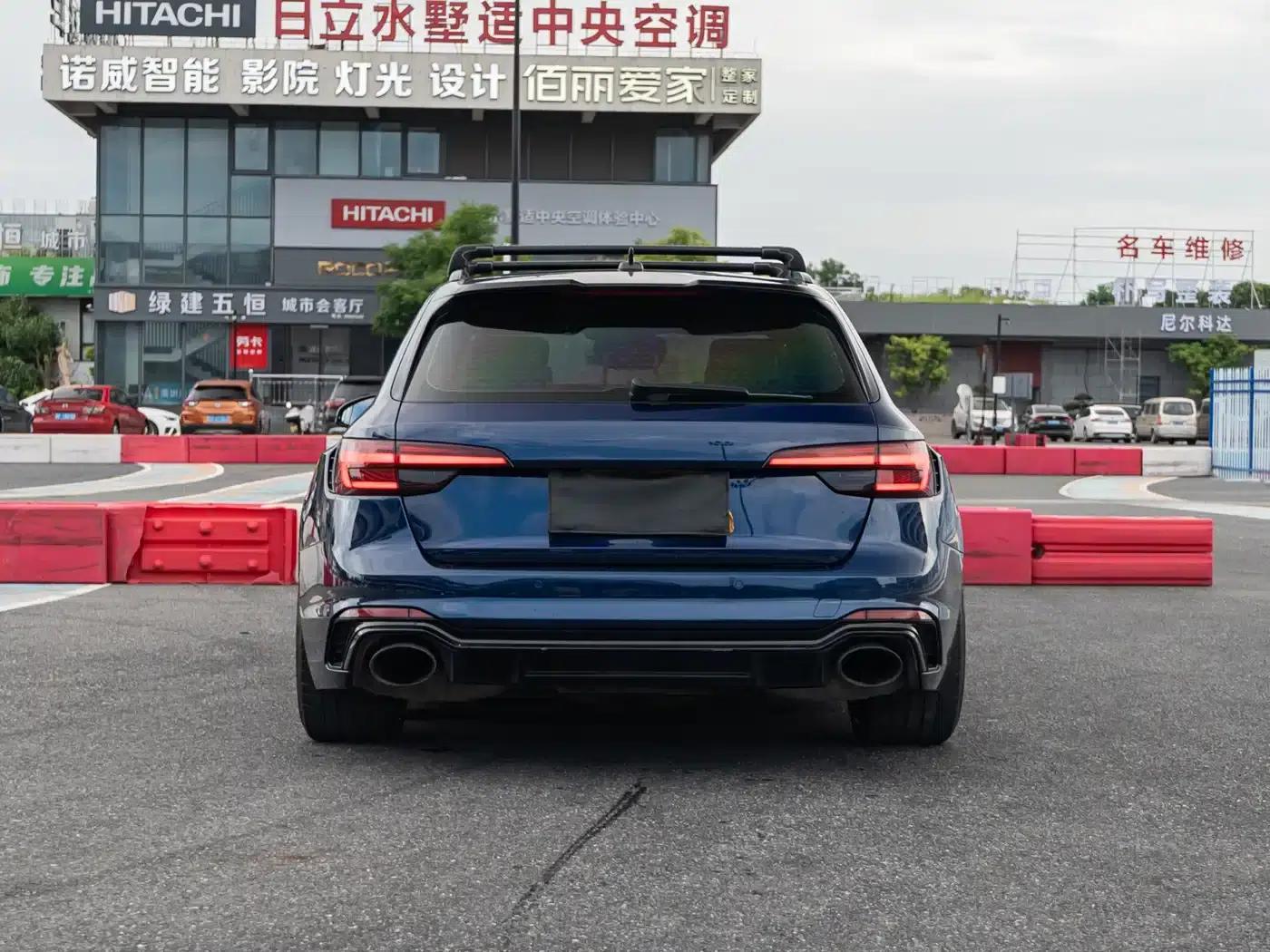 Audi RS 4 2019 RS 4 2.9T Avant — миниатюра 8