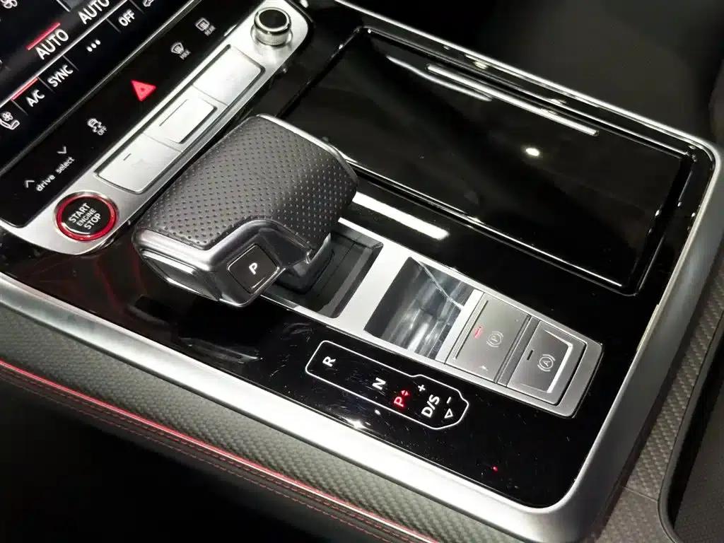 2022 Audi RS Q8 4.0T — миниатюра 12