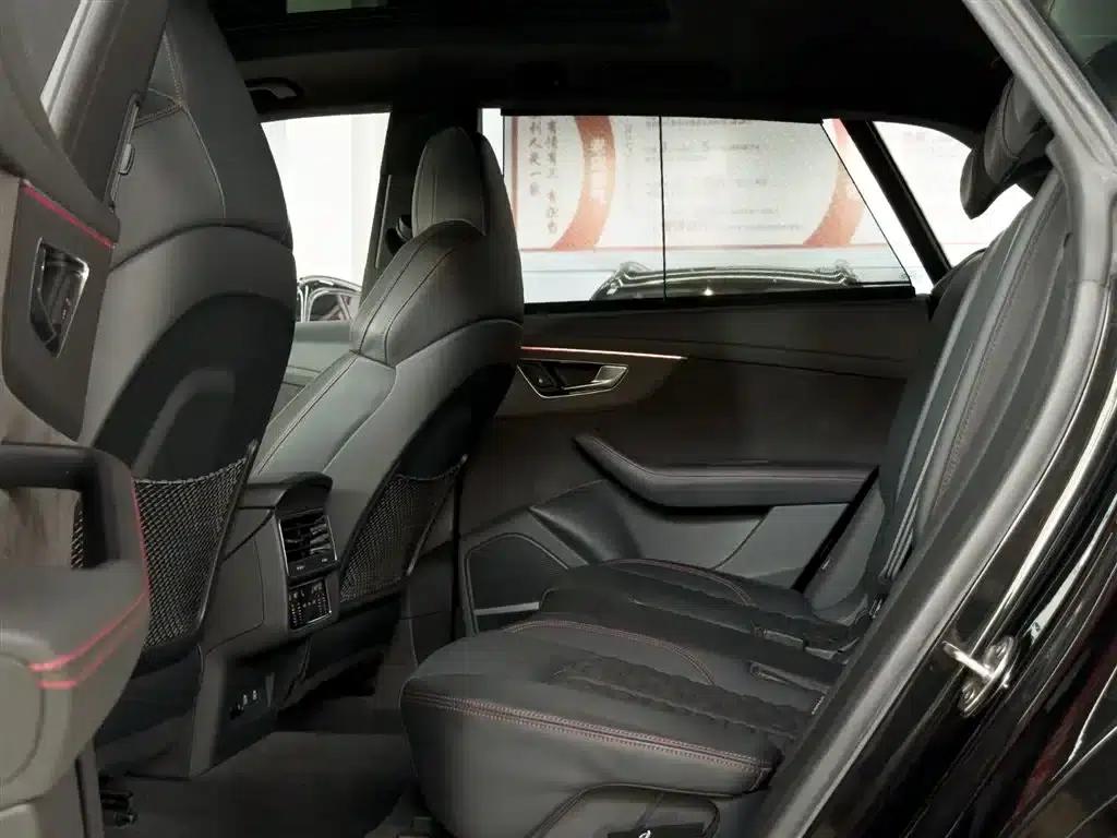 2022 Audi RS Q8 4.0T — миниатюра 15