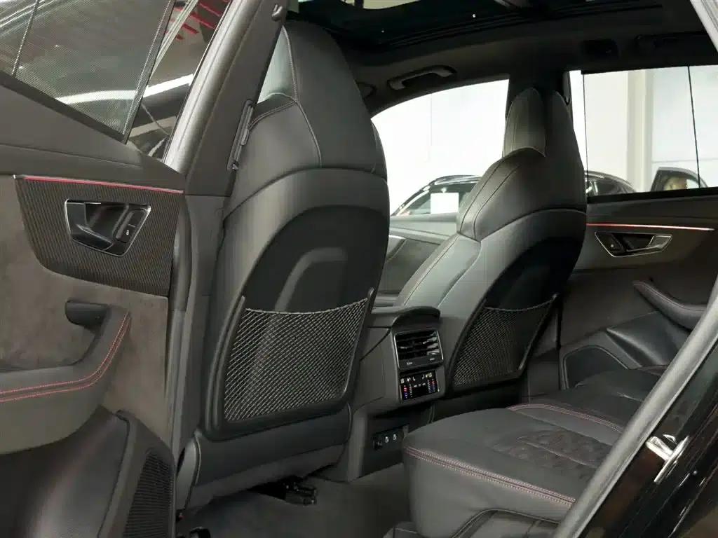 2022 Audi RS Q8 4.0T — миниатюра 16