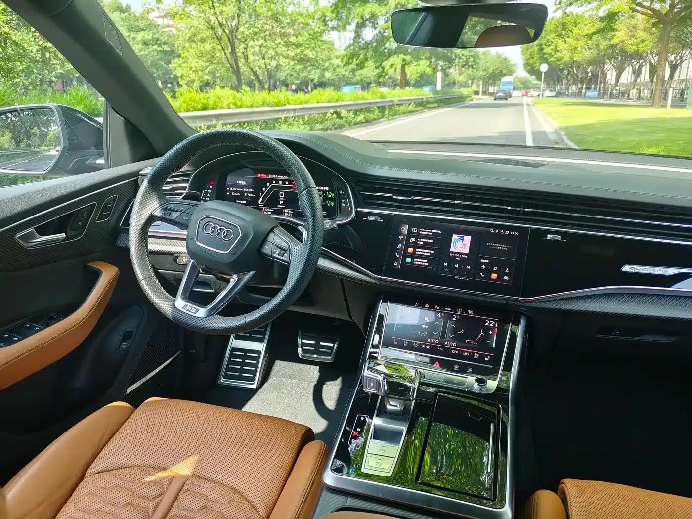 2022 Audi RS Q8 4.0T — миниатюра 11