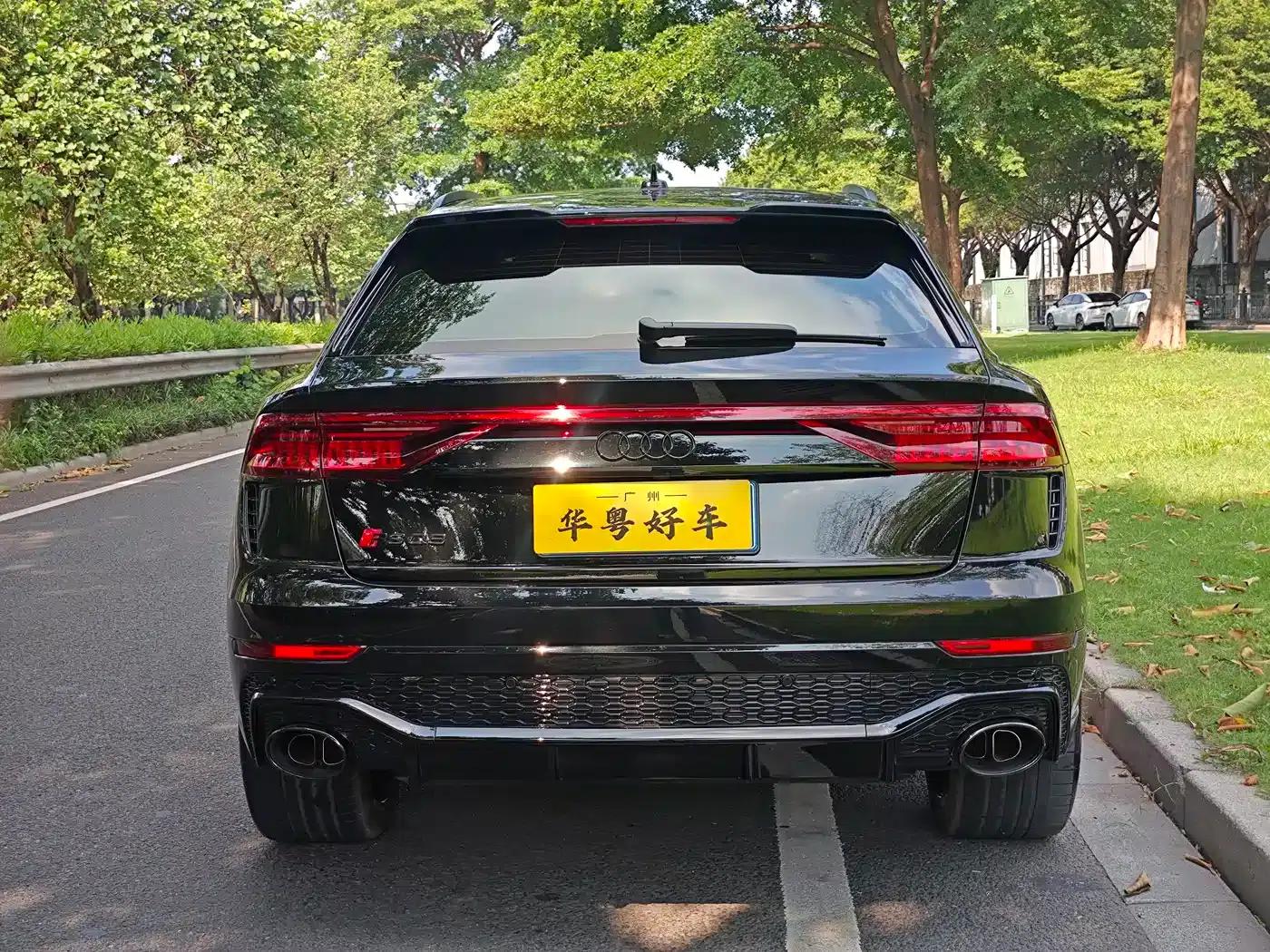 2022 Audi RS Q8 4.0T — миниатюра 3