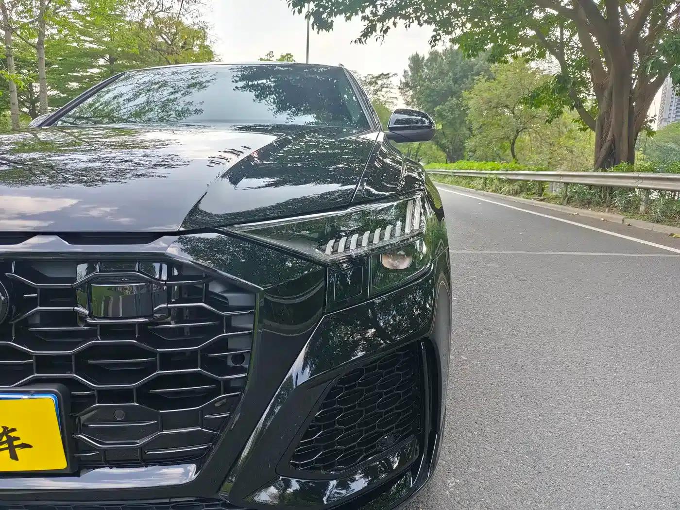 2022 Audi RS Q8 4.0T — миниатюра 24