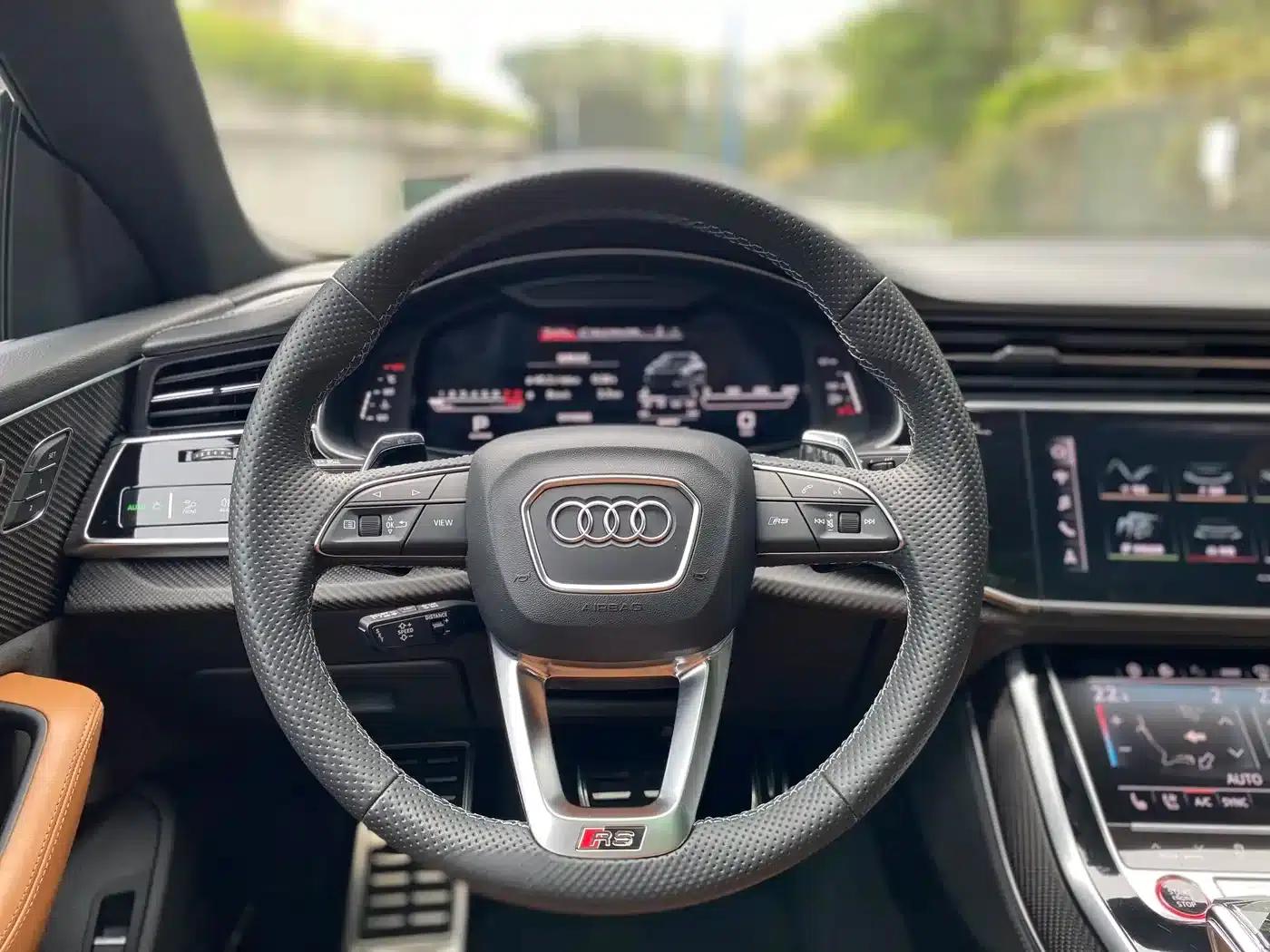 2022 Audi RS Q8 4.0T — миниатюра 10