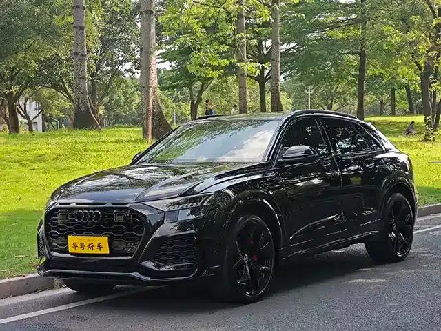 2022 Audi RS Q8 4.0T