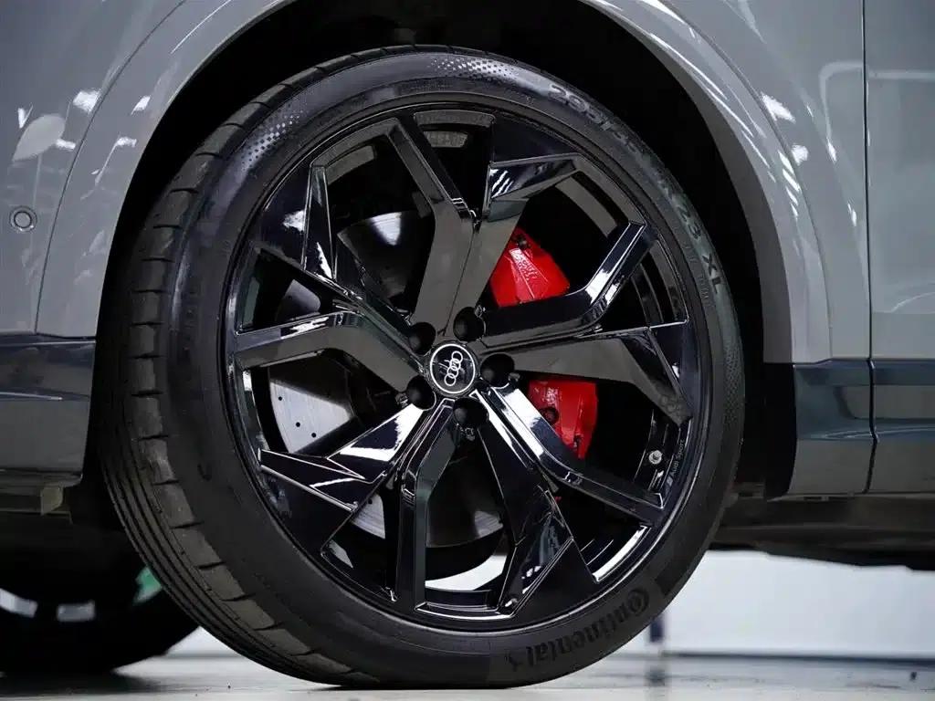 2022 Audi RS Q8 4.0T — миниатюра 22