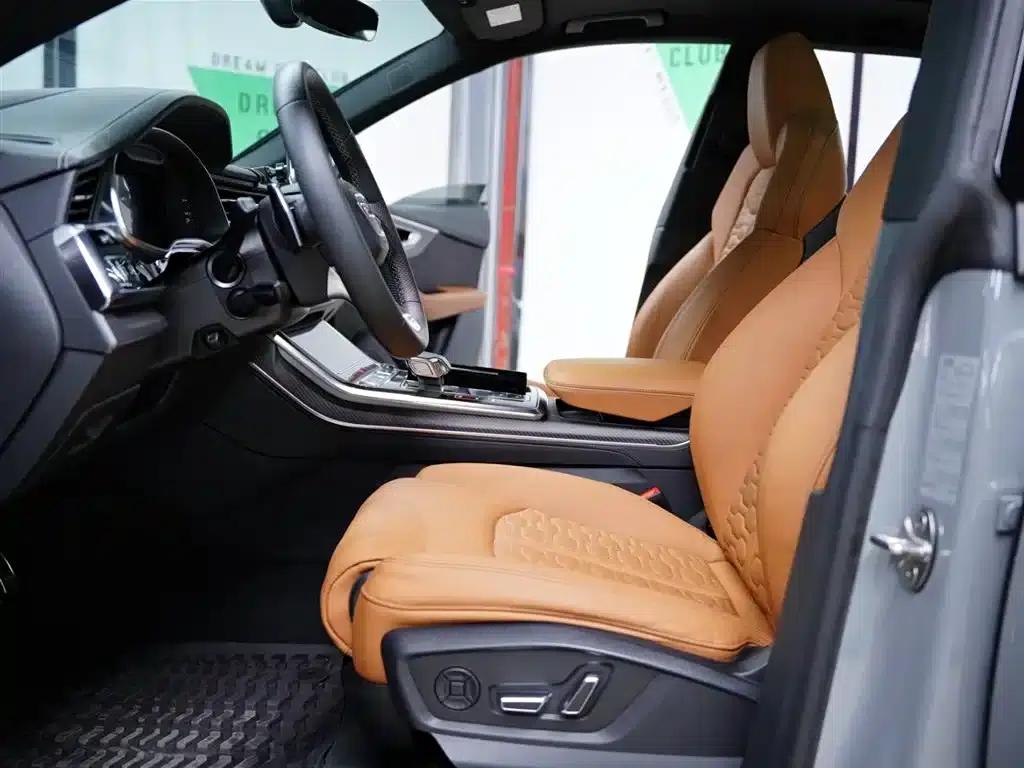 2022 Audi RS Q8 4.0T — миниатюра 26
