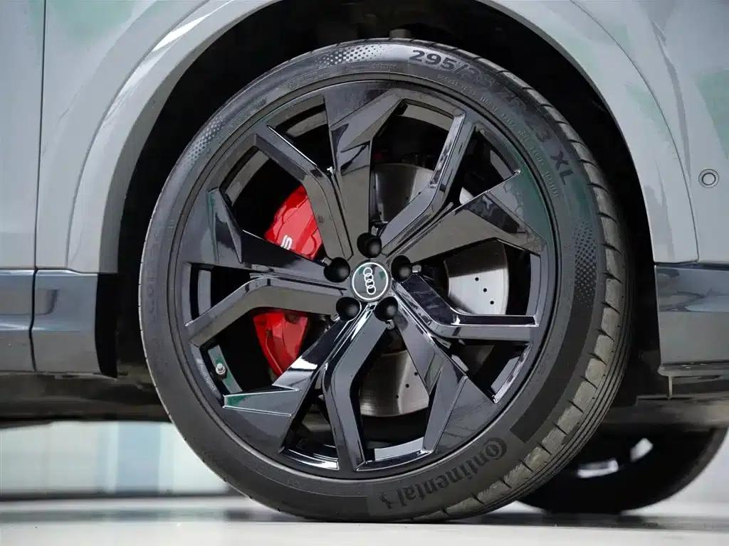 2022 Audi RS Q8 4.0T — миниатюра 55