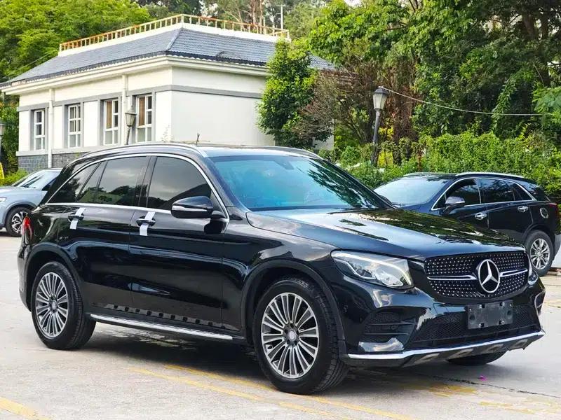 2017 Mercedes-Benz GLC 260 4MATIC Dynamic — миниатюра 3