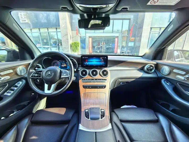 2021 Mercedes-Benz GLC 300 L 4MATIC Dynamic — миниатюра 7