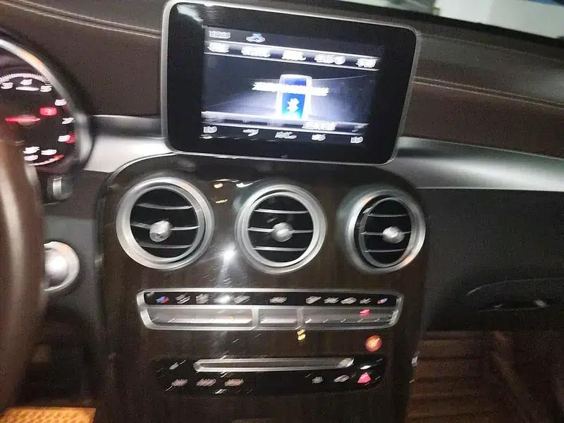 2018 Mercedes-Benz GLC 260 4MATIC Luxury — миниатюра 12
