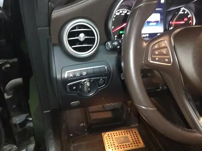 2018 Mercedes-Benz GLC 260 4MATIC Luxury — миниатюра 13
