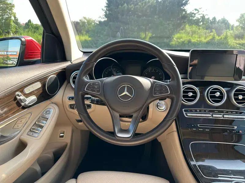 2016 Mercedes-Benz GLC 260 4MATIC Luxury — миниатюра 18