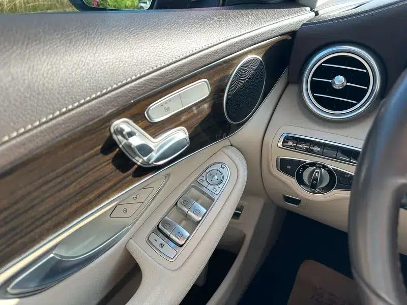 2016 Mercedes-Benz GLC 260 4MATIC Luxury — миниатюра 26