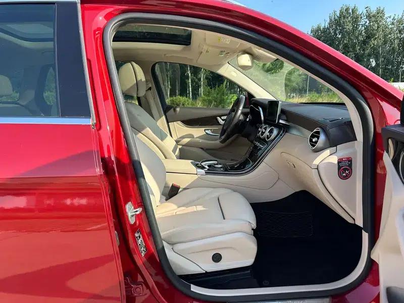 2016 Mercedes-Benz GLC 260 4MATIC Luxury — миниатюра 27