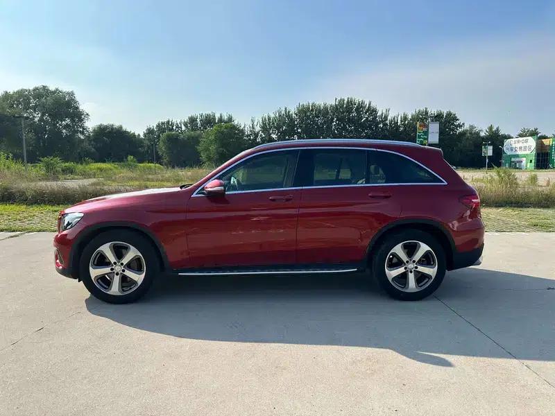 2016 Mercedes-Benz GLC 260 4MATIC Luxury — миниатюра 4