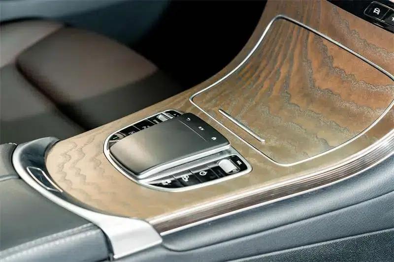 Mercedes-Benz GLC 2022 Facelift GLC 300 L 4MATIC Dynamic Limited Edition — миниатюра 19