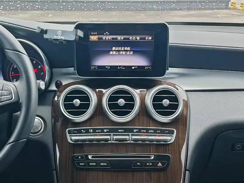2019 Mercedes-Benz GLC 260 L 4MATIC Dynamic — миниатюра 11