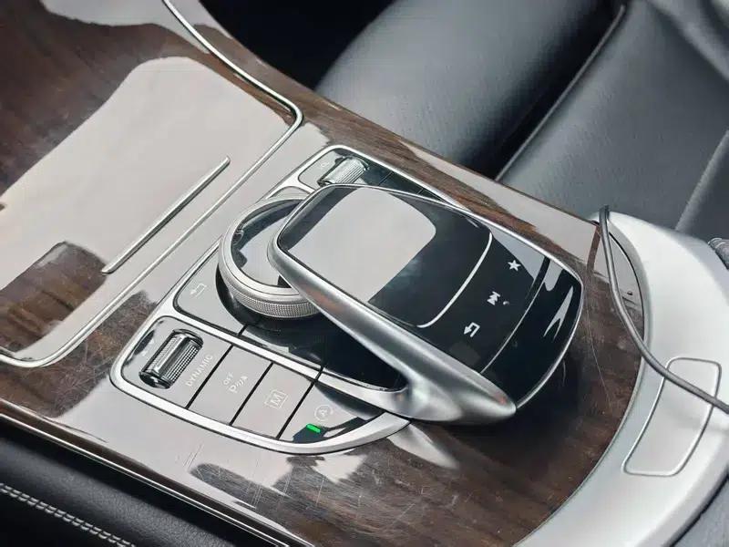 2019 Mercedes-Benz GLC 260 L 4MATIC Dynamic — миниатюра 8