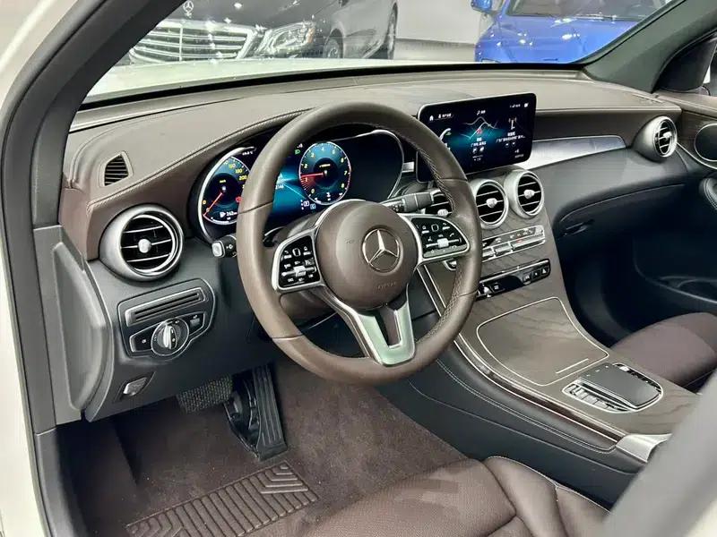 2020 Mercedes-Benz GLC Facelift: GLC 260 L 4MATIC Dynamic — миниатюра 15
