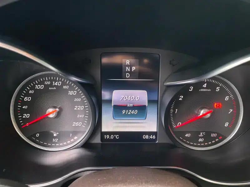 2018 Mercedes-Benz GLC Facelift: GLC 260 4MATIC Luxury — миниатюра 11