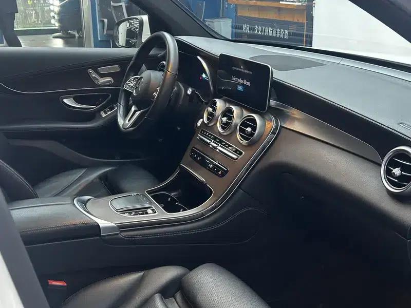 2020 Mercedes-Benz GLC 260 L 4MATIC Luxury — миниатюра 14