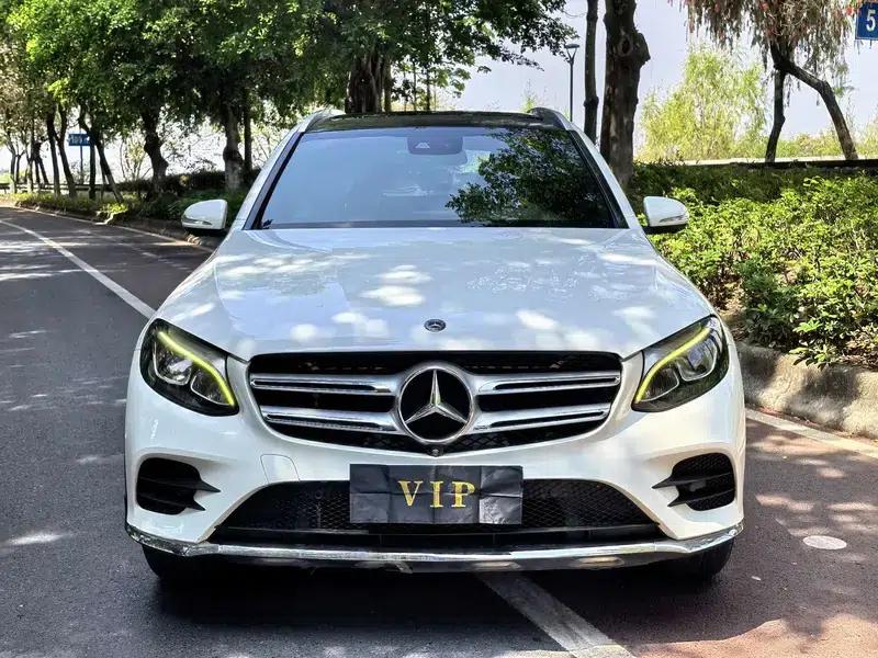 2017 Mercedes-Benz GLC 260 4MATIC Luxury — миниатюра 2