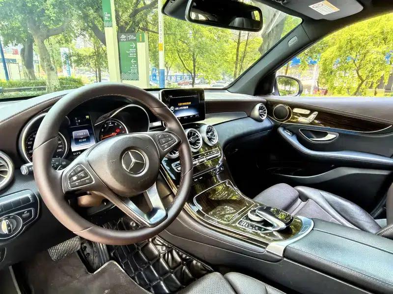2017 Mercedes-Benz GLC 260 4MATIC Luxury — миниатюра 12