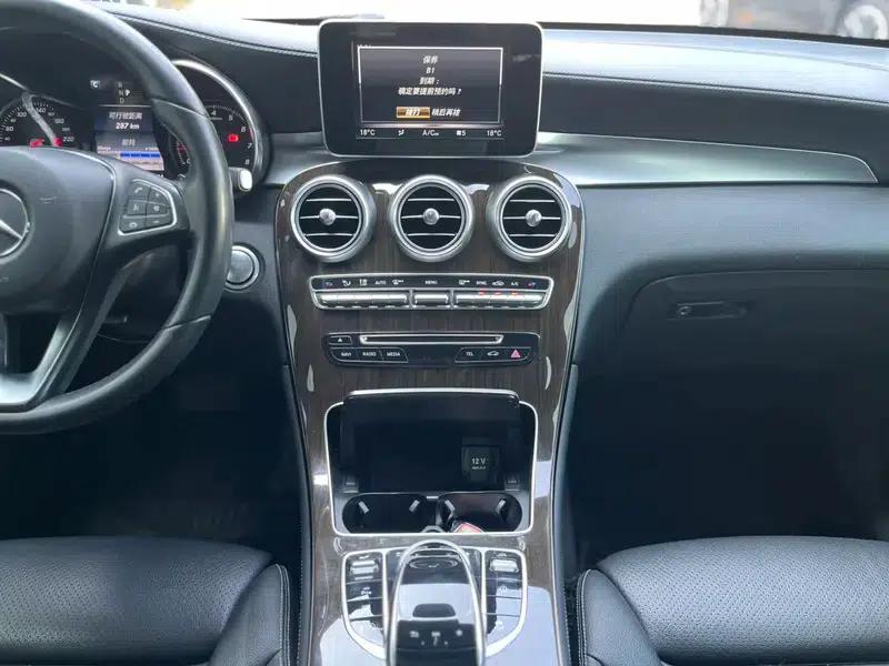 2019 Mercedes-Benz GLC 260 L 4MATIC Dynamic — миниатюра 11