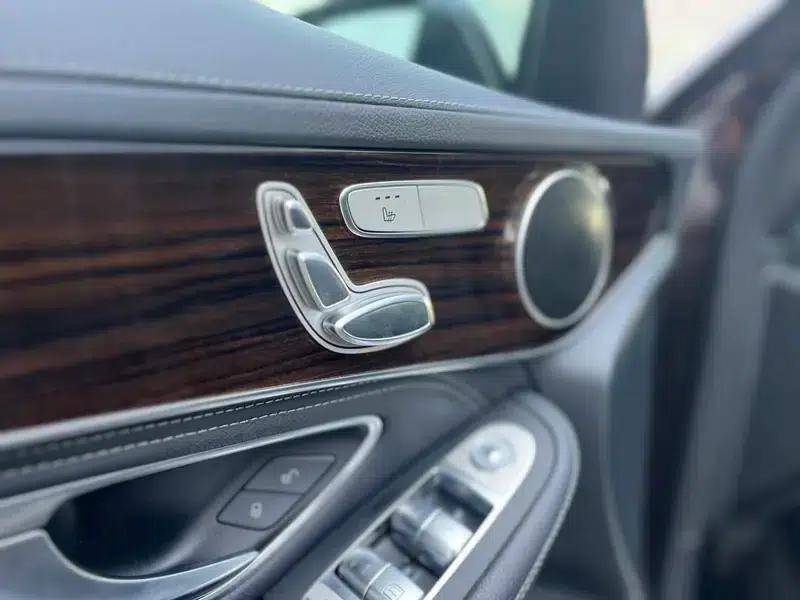 2019 Mercedes-Benz GLC 260 L 4MATIC Dynamic — миниатюра 20