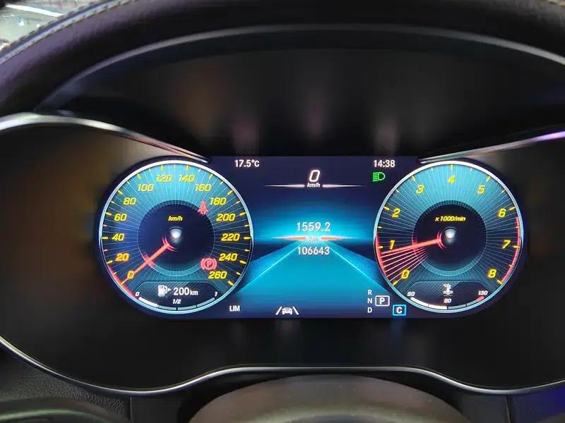 2022 Mercedes-Benz GLC 300 L 4MATIC Dynamic — миниатюра 17