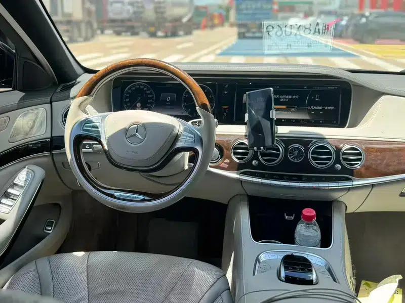 Maybach S-Class 2015 S 400 4MATIC — миниатюра 8