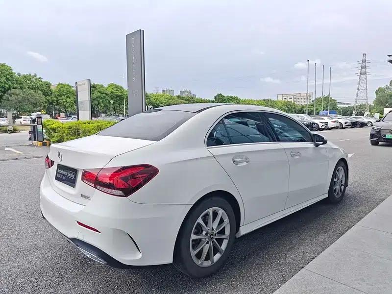 2021 Mercedes-Benz A-Class A 200 L Sport Sedan Dynamic Edition — миниатюра 5