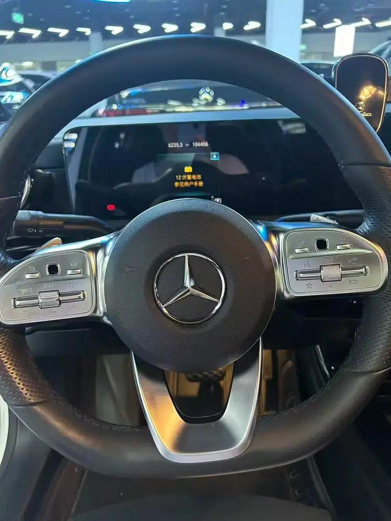 Mercedes-Benz A-Class 2019 A 200 L Sport Sedan First Edition — миниатюра 7