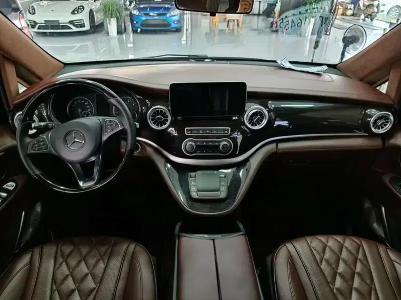 Vito 2020 2.0T Elite Edition 7-seater — миниатюра 14